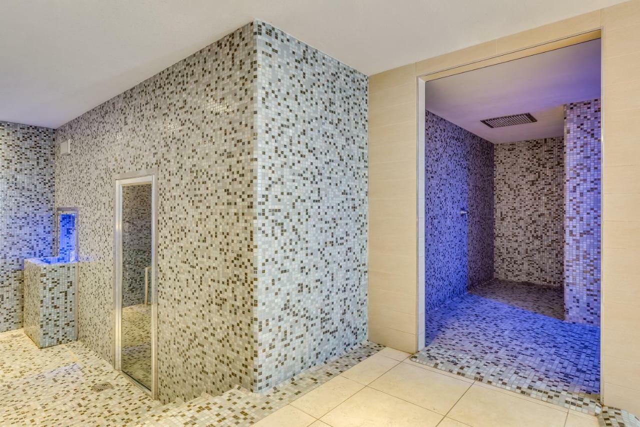 Apartaments Suites Ambassador Caorle Zewnętrze zdjęcie