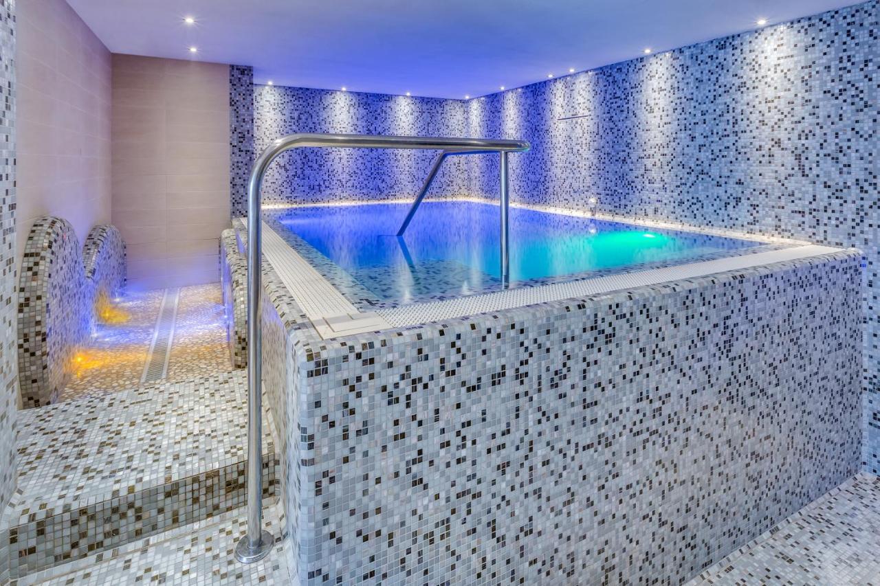 Apartaments Suites Ambassador Caorle Zewnętrze zdjęcie